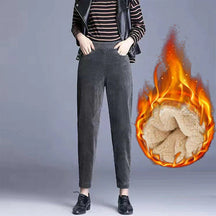 Calça de Veludo Cintura Alta com Pelúcia Interna