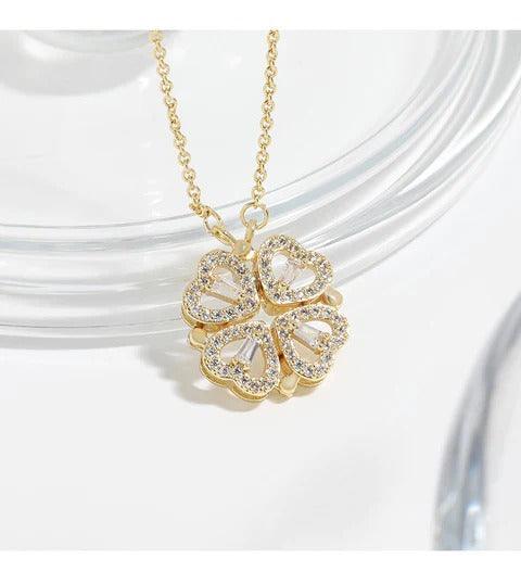 Colar trevo da sorte + caixa com 6 rosas - Lojas Promorin