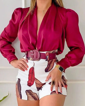 Conjunto Camisa de Manga Comprida Bufante + Short Floral com Cinto