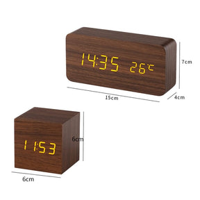 Relógio Digital de Madeira com Led de Mesa