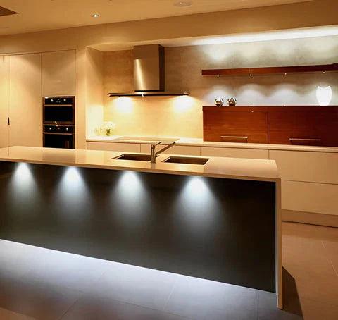 Kit 3 Luminárias de Led Inteligentes com Controle Remoto - Lojas Promorin