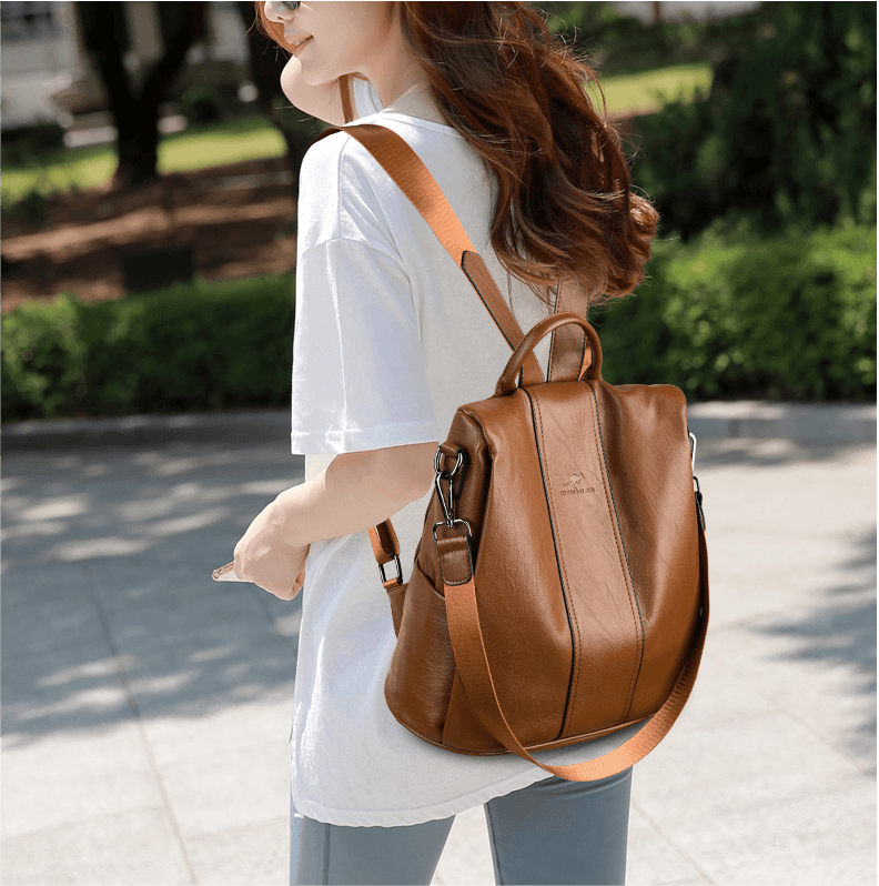 Mochila Feminina Anti Furto de Couro Carolina™ - Lojas Promorin