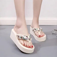 Chinelo Feminino com Pedraria Glamour