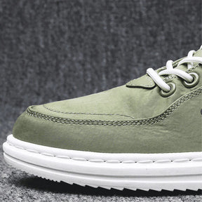 Tênis Casual Moderno em Couro